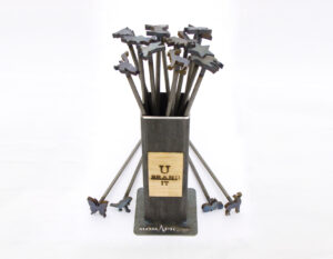 Momadic U Brand It™s in Steel Display